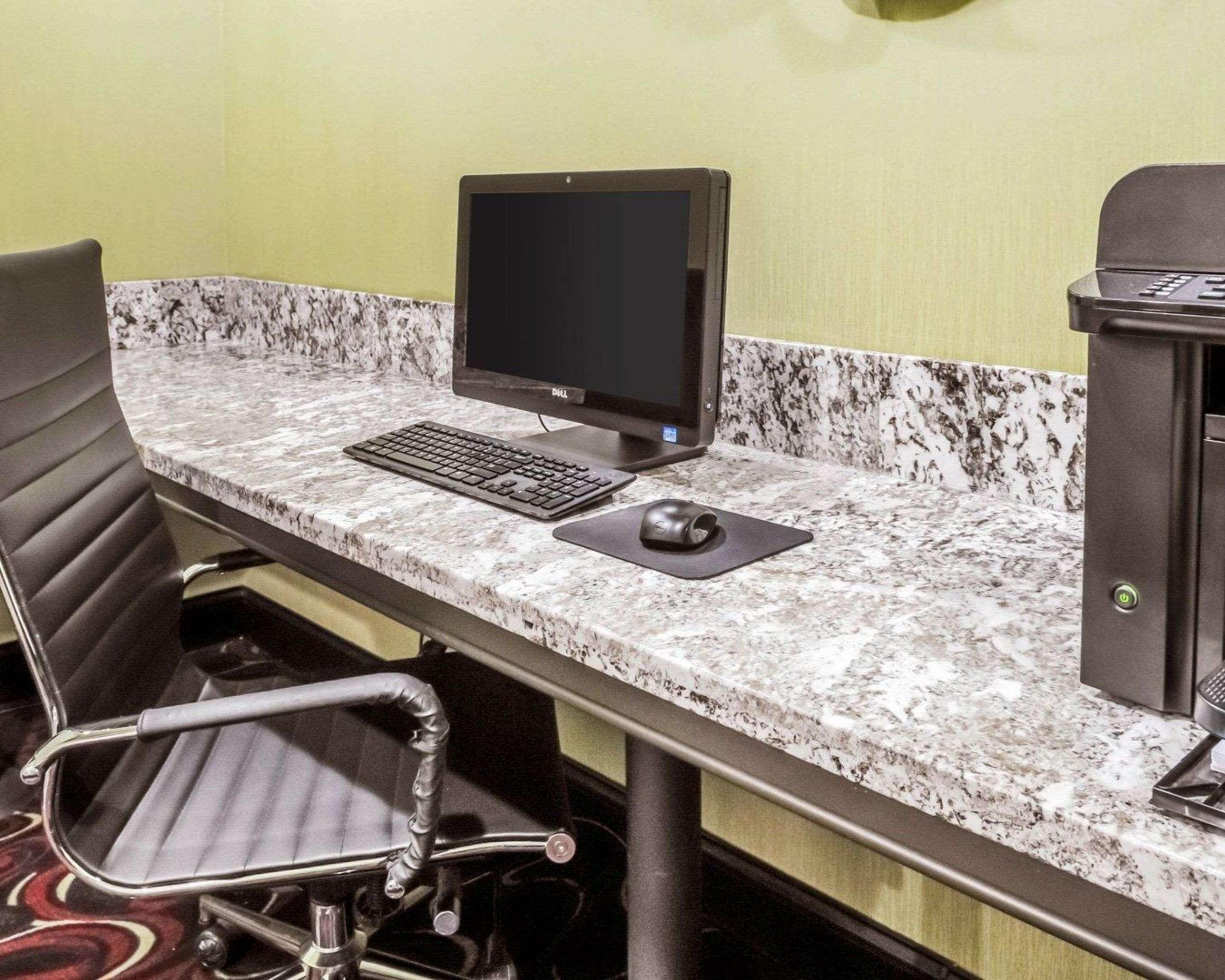 Comfort Inn & Suites Артижа Экстерьер фото